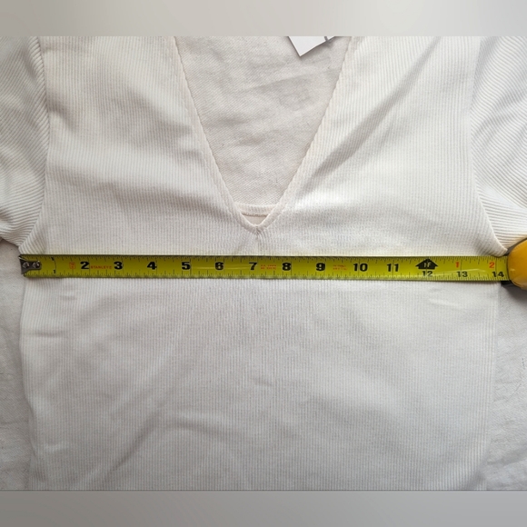 Long Sleeve Reversible Seamless Fit Shirt - Picture 12 of 13